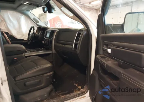 2015 Ram 1500 Sport из США, поврежденный, VIN 1C6RR7HT5FS563148